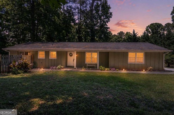1117 Mandalay Court, Lilburn