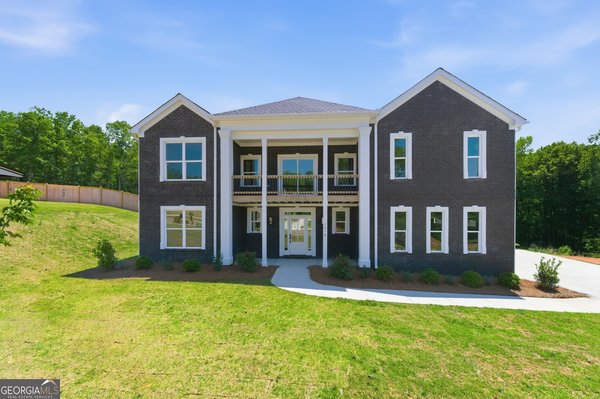 1016 Queens Bridge Way, Griffin