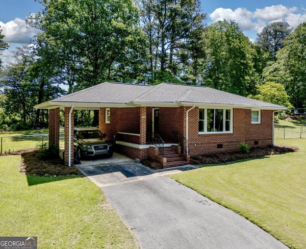 6043 Pisgah Road Mableton