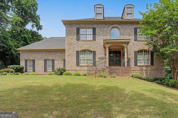 3880 Stratford Walk Circle Atlanta