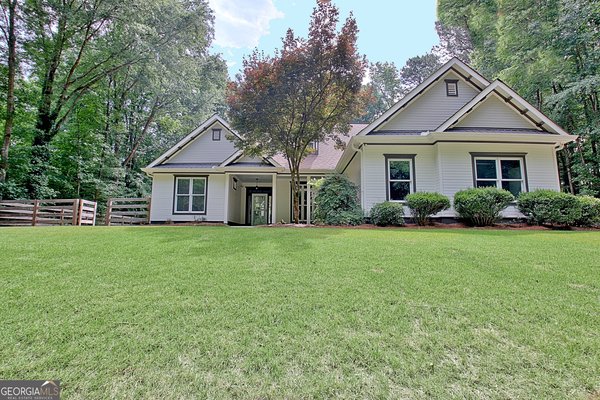 165 Asbury Way Fayetteville