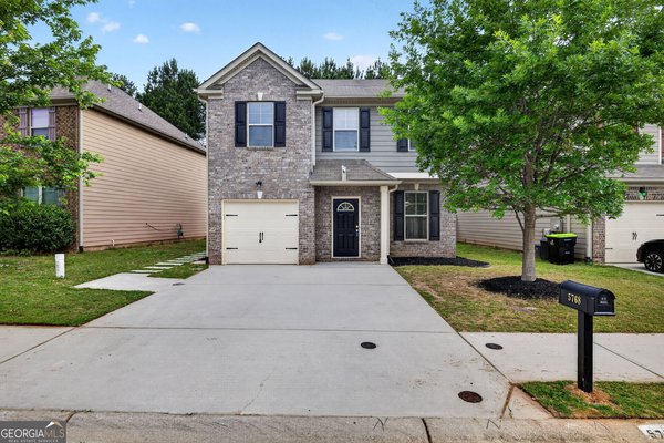 5768 Grande River Road Atlanta