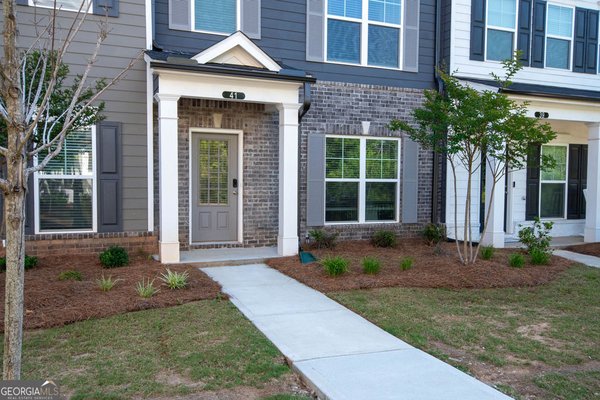 41 Cobalt Lane, Newnan