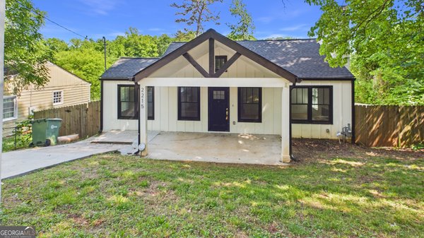 2215 Lang Drive Atlanta