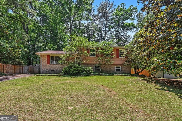 1136 Creekdale Drive, Clarkston