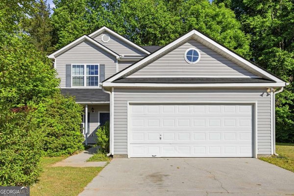 1094 Cliftwood Drive Riverdale