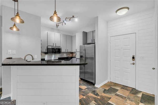 821 Ralph Mcgill Boulevard, Atlanta