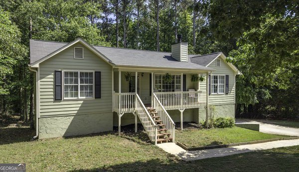 62 Collins Way Douglasville