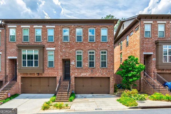 2492 Crescent Park Court, Atlanta