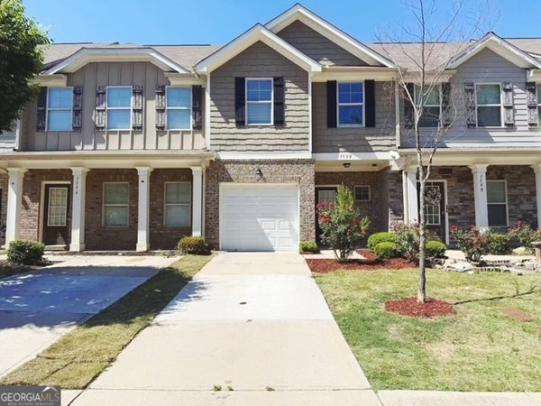 1538 Iris Walk Jonesboro