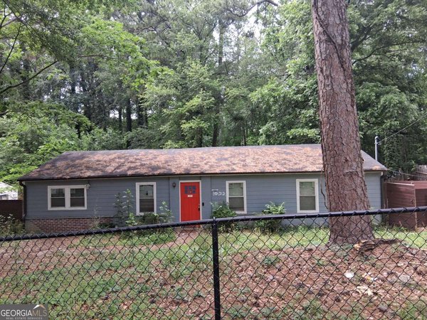 1032 Valley View Road Atlanta