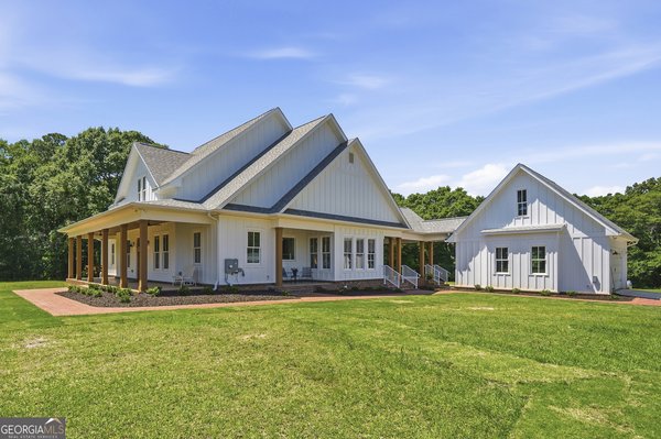 1695 Harper Road Perry