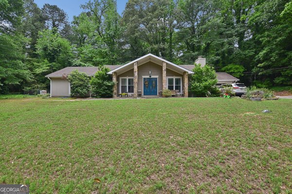 1888 Abbey Court Conyers