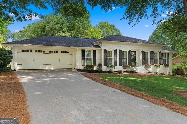 170 Wills Road Alpharetta
