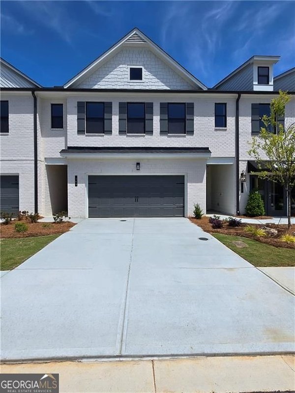 1271 Farmers Loop Austell