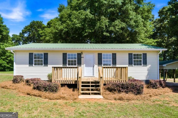 894 Lakeview Drive Nicholson