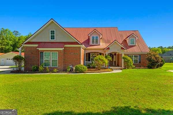 19 Hollow Oak Drive, Pembroke