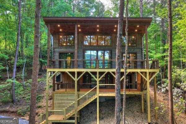 328 Crabapple Drive, Blue Ridge