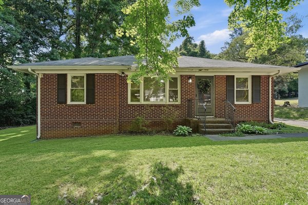 243 Myrtle Street Winder