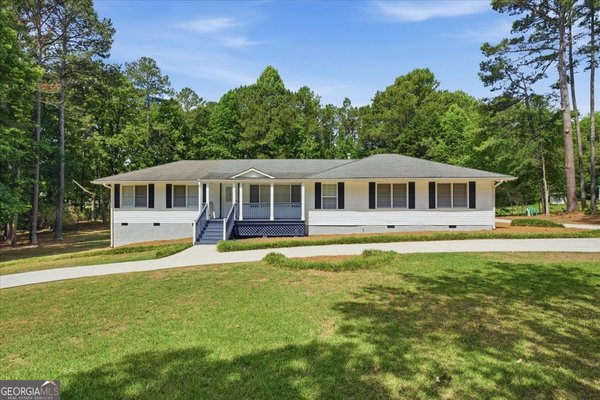 480 Forest Oak Drive Stockbridge