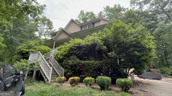 6175 Golden Landing, Canton