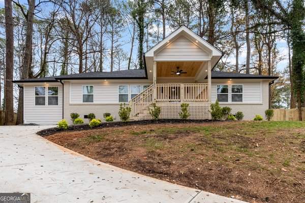 1380 Dogwood Circle, Smyrna