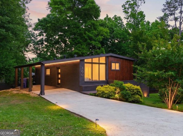 500 Rosemont Drive, Atlanta