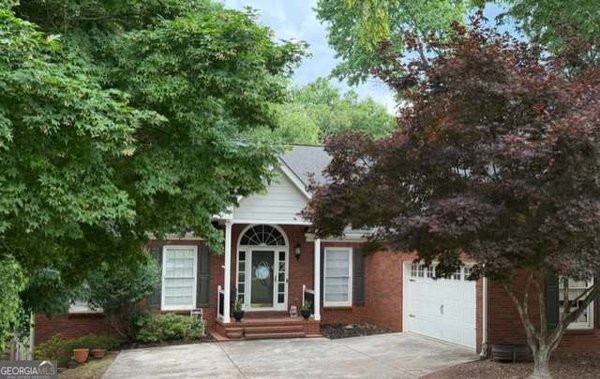 4840 Leeds Court, Suwanee