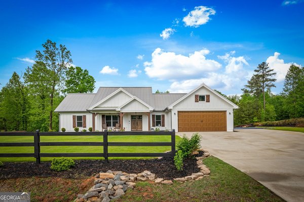 704 Town Creek Church Road, Talking Rock