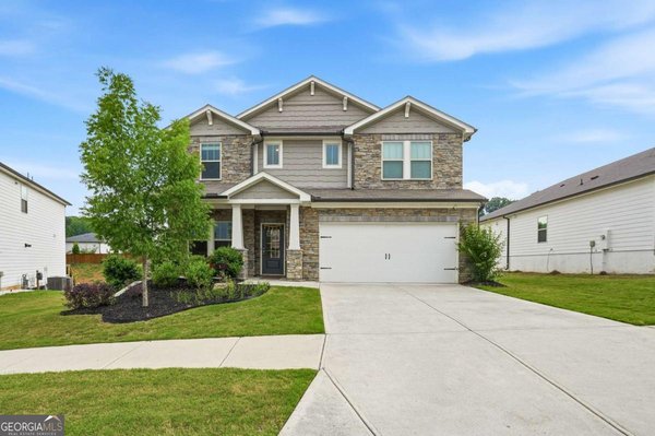 610 Stately Drive Woodstock