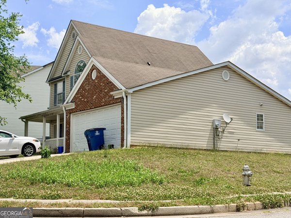 1349 Creekview Circle, Riverdale