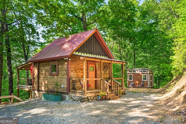 93 Martin Crossing, Cherry Log