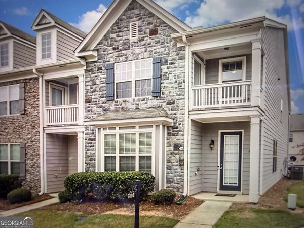 7808 Rutgers Circle Fairburn