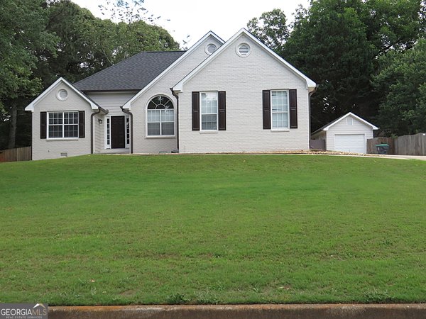 300 Rampart Street, McDonough