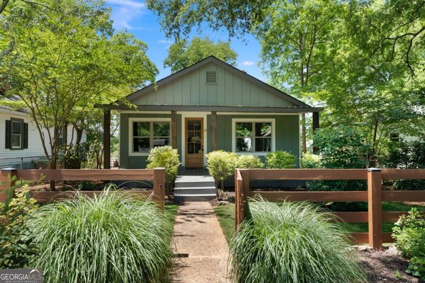 13 Akron Street, Cartersville