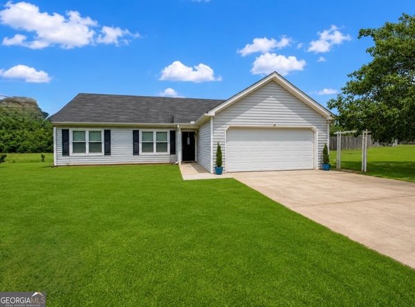 1672 Dolly Nixon Road Senoia