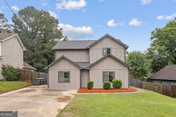 2194 Tyrone Court Marietta