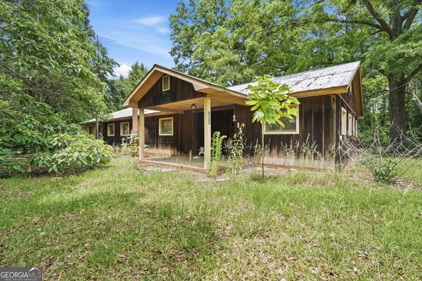 275 Morton Road, Gray