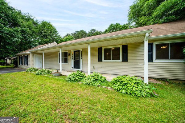 1874 Old Lost Mountain Road, Powder Springs