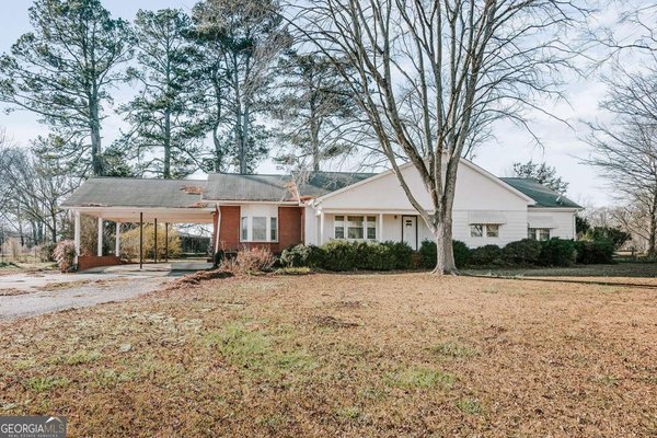 119A Ralph Bridges Road Lexington