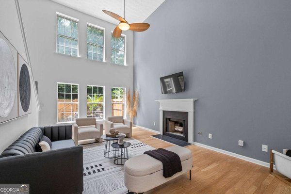 1484 GATES Circle, Atlanta
