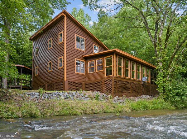 24 Scarlett Drive, Blue Ridge
