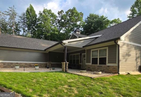 22 Logsplitter Pass, Dahlonega