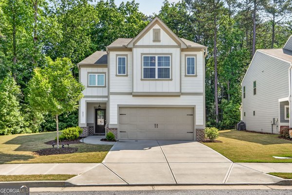 main picture of 3721 Salvia Drive, Buford