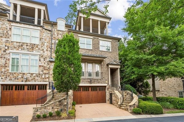 2775 Paces Lookout Lane, Atlanta