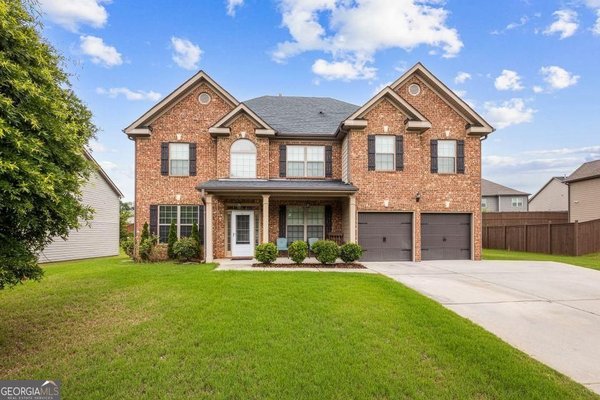 425 Sawgrass View Fairburn