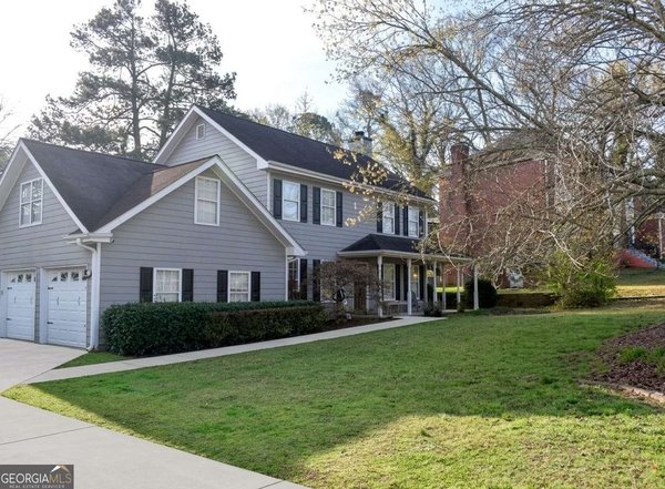 2074 Rockdale Circle, Snellville