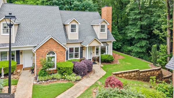 1022 Sasha Lane, Roswell