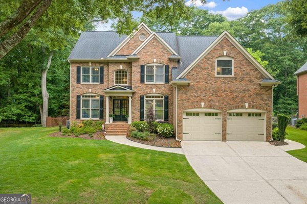 236 Rivergate Drive, Suwanee