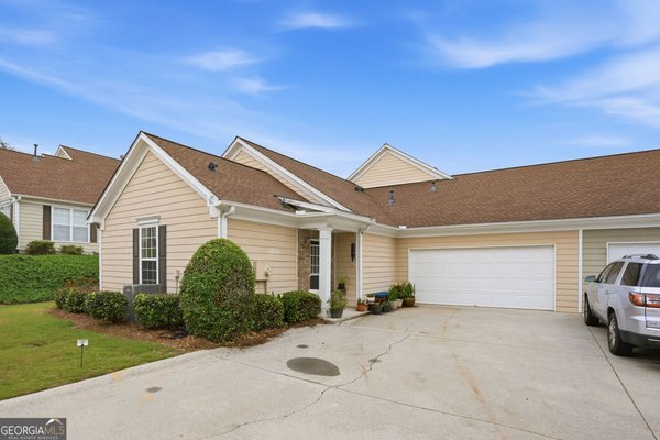 304 Gable Brook Drive, Grayson